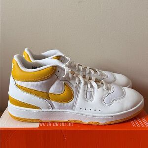 Nike Attack SP White Yellow FB8938-102 Men’s Size 14